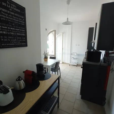 Panoramico Sul Mare Di Vindicio * فورميا