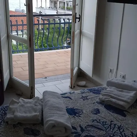 Panoramico Sul Mare Di Vindicio